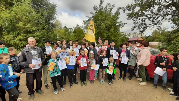 Более 80 обучающихся и родителей МКОУ Ильинской СОШ приняли участие во Всероссийском дне бега &amp;quot; Кросс нации&amp;quot;..
